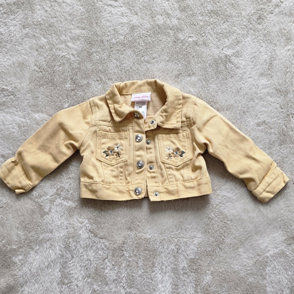 Little Lass, Okie Dokie And Old Navy Baby Girl Bundle - Picture 4 of 9